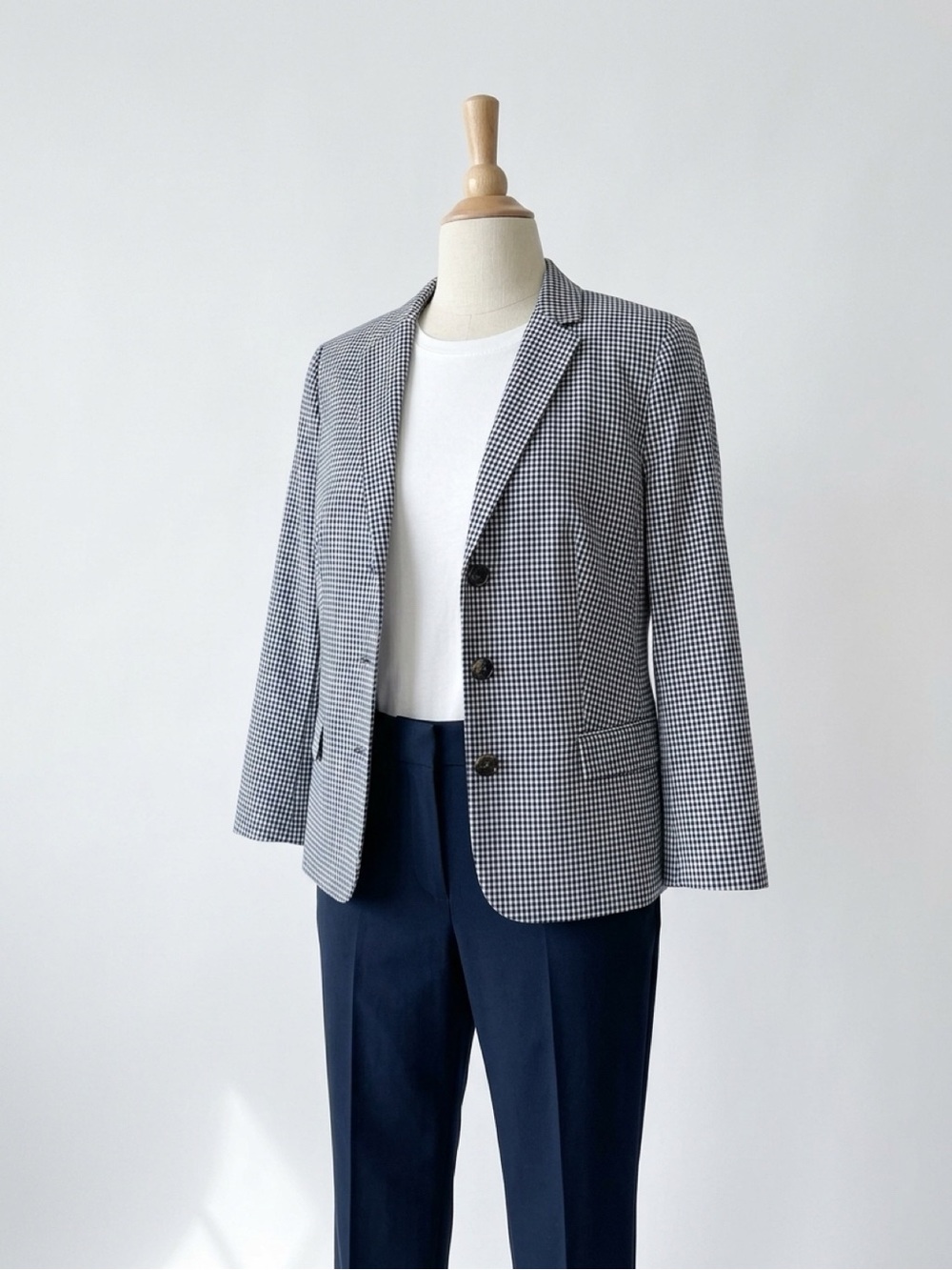 Talbots Navy and White Houndstooth Blazer